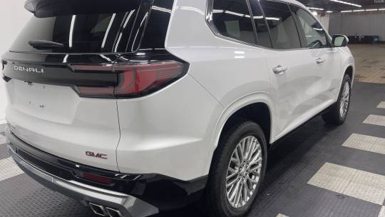 2025 GMC Acadia