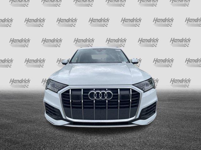 2024 audi q7 45 premium plus