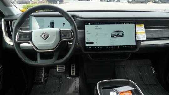 2023 rivian r1s adventure