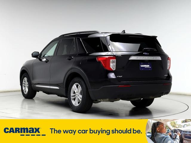 2022 ford explorer xlt