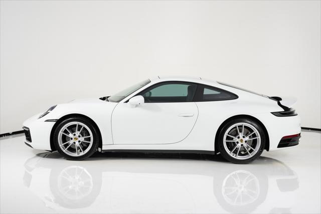 2021 porsche 911 carrera