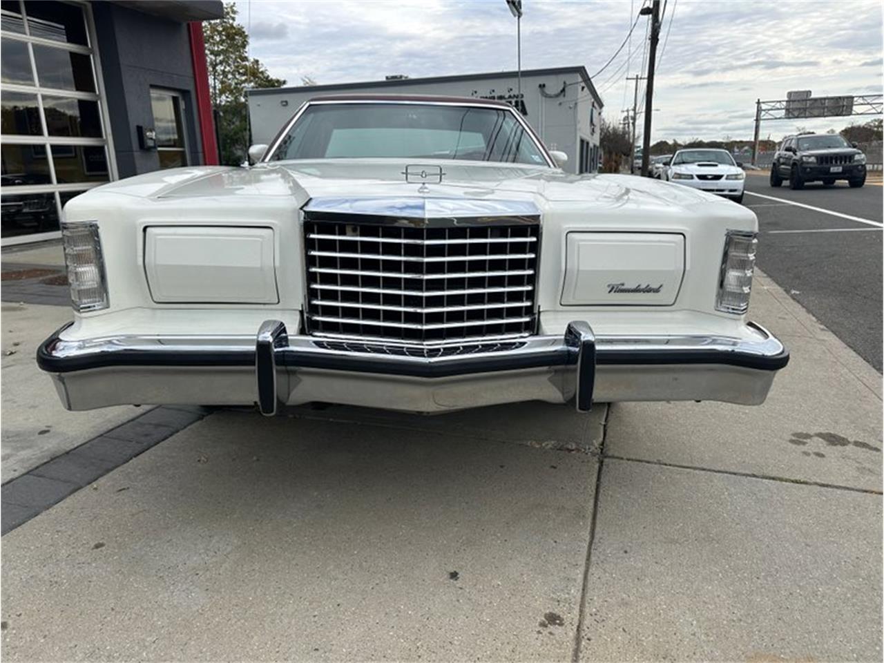 1977 ford thunderbird