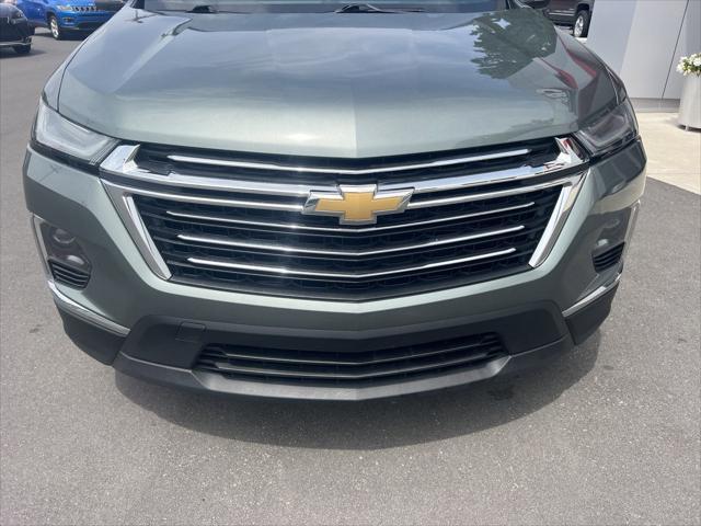 2022 chevrolet traverse lt cloth