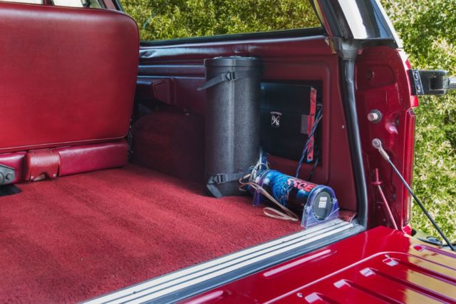 1985 ford bronco custom 4x4 xlt
