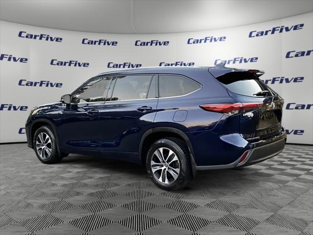 2021 toyota highlander xle
