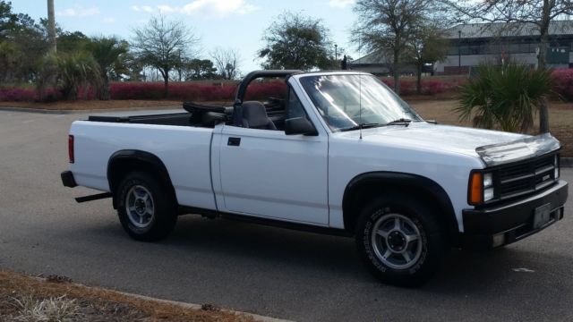 1990 dodge dakota sport convertible, auto, excellent condition, and a rare find