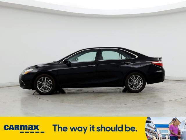 2016 toyota camry se