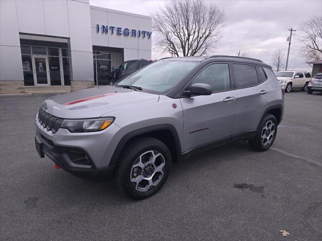 2022 jeep compass trailhawk