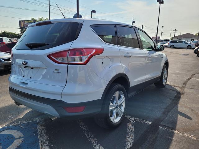 2014 ford escape se