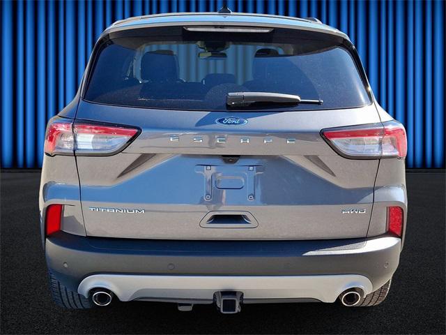 2022 ford escape titanium