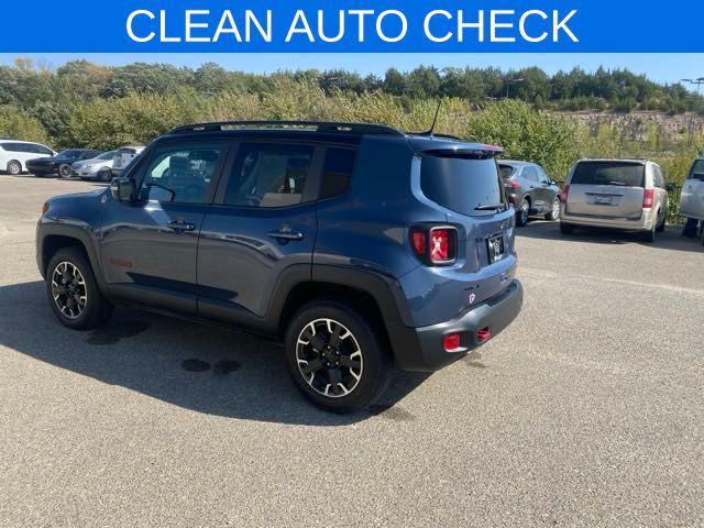 2023 jeep renegade trailhawk