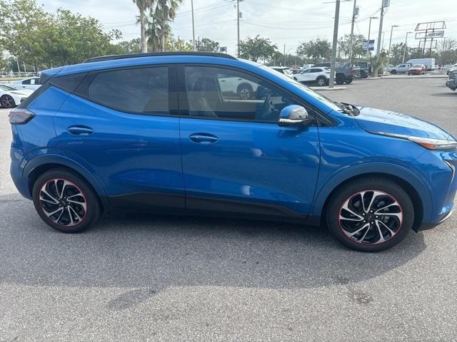 2023 chevrolet bolt euv lt