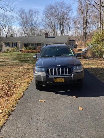 2004 jeep grand cherokee laredo