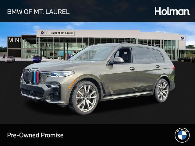 2022 bmw x7 m50i
