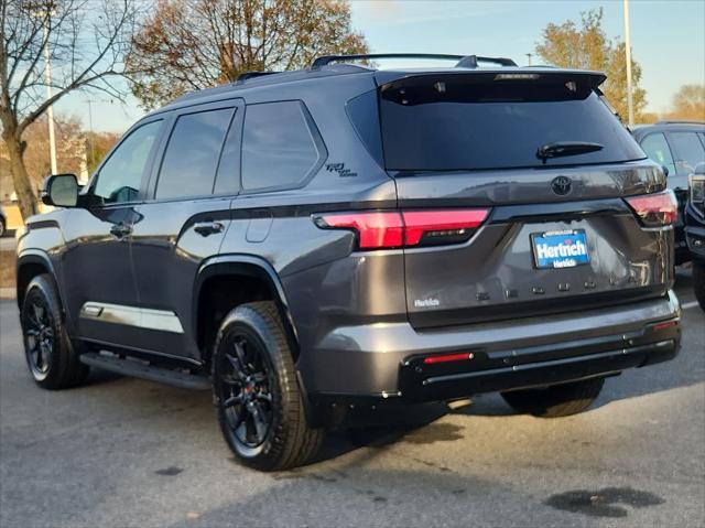 2024 toyota sequoia sr5