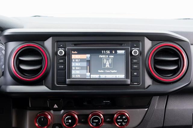 2018 toyota tacoma sr