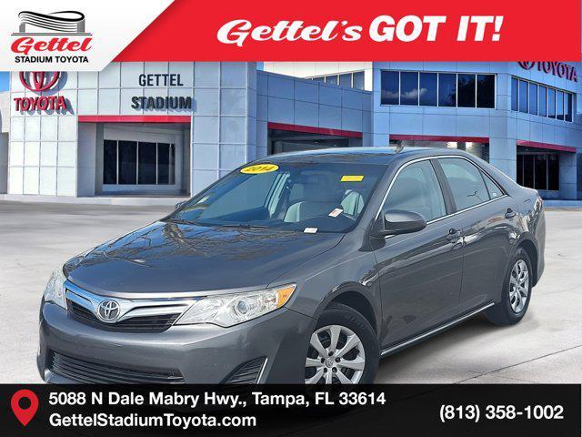 2014 toyota camry le
