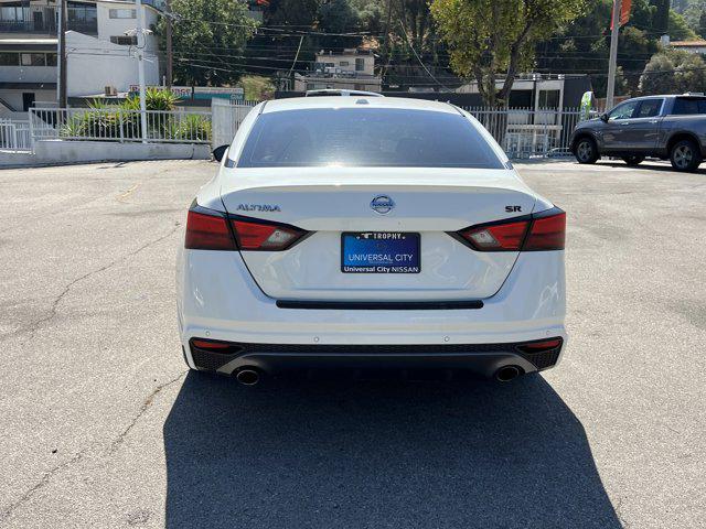 2021 nissan altima sr fwd