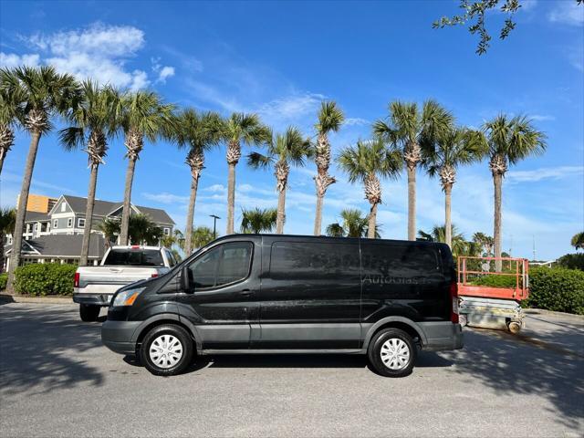 2015 ford transit-150 base