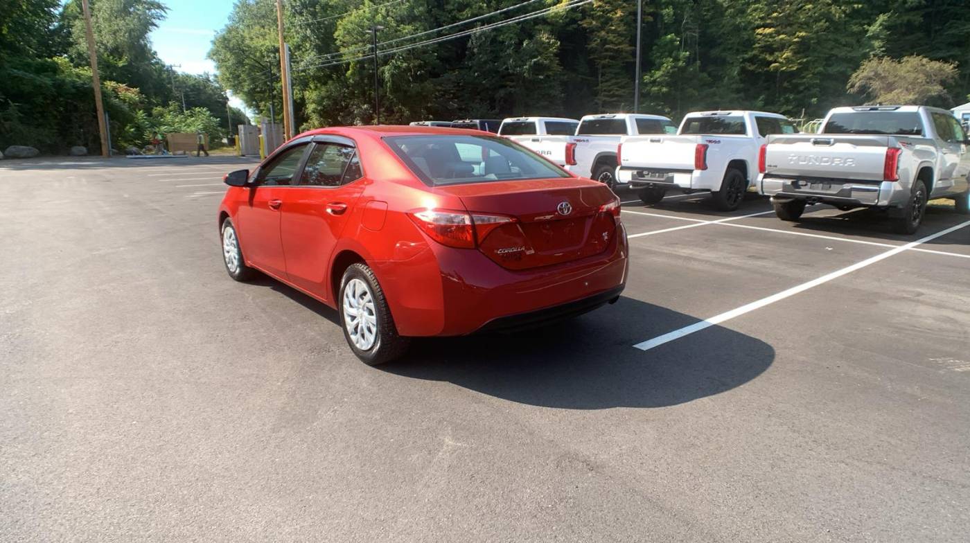 2019 toyota corolla le