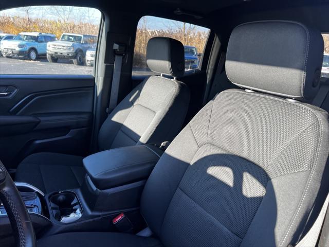 2023 chevrolet colorado lt