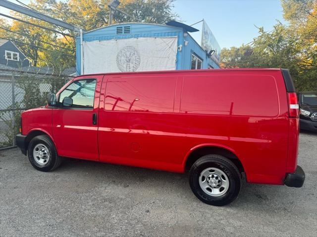 2017 chevrolet express 2500 work van