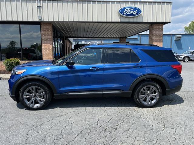 2022 ford explorer xlt 4x4
