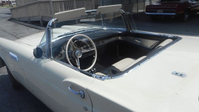 1957 ford thunderbird 95123 miles white 312 automatic