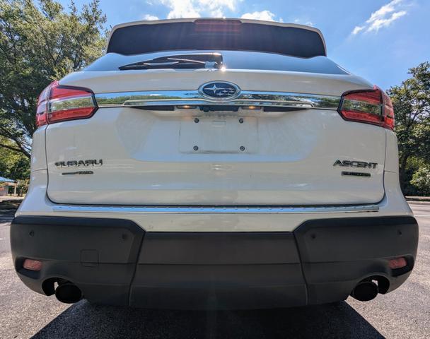 2019 subaru ascent limited 8-passenger