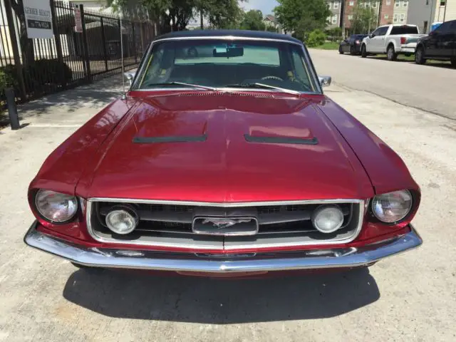 67 gt coupe 351 engine powersteering a/c power brakes new ar wheels new vinyl