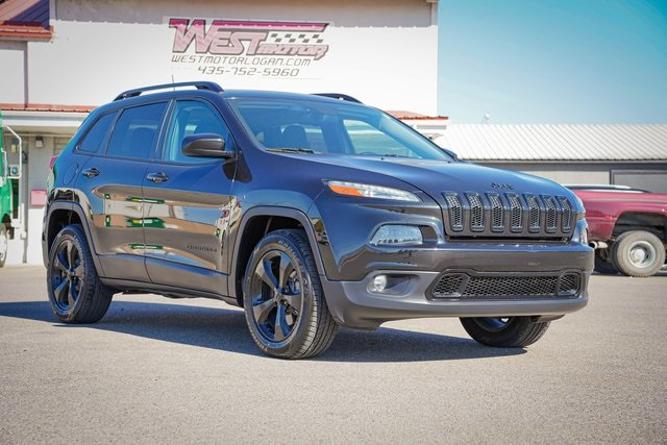 used 2016 jeep cherokee altitude