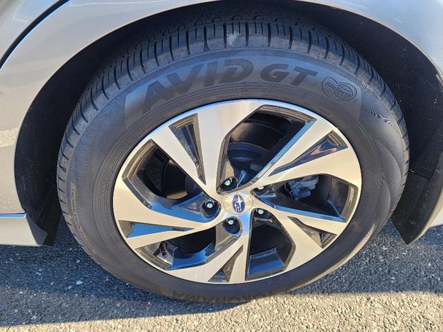 2023 subaru legacy premium