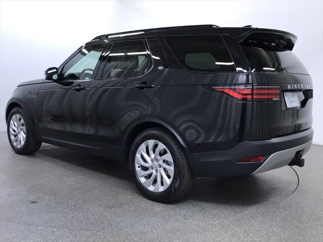 2024 land rover discovery p300 s