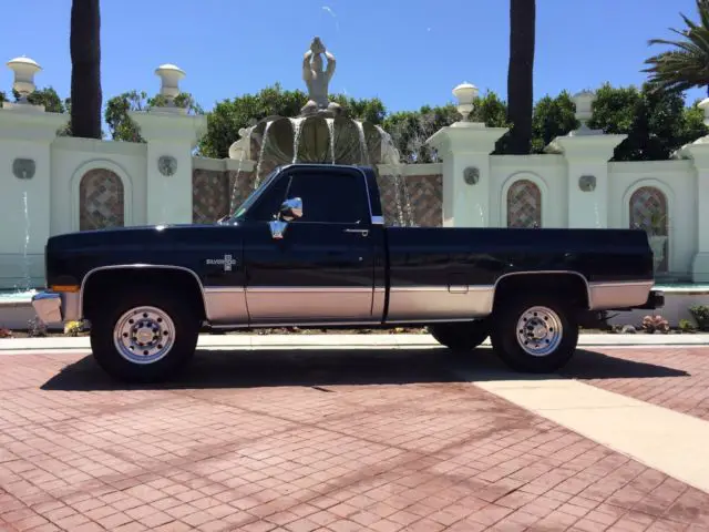 1984 chevy silverado 2500 fleetside pick up truck