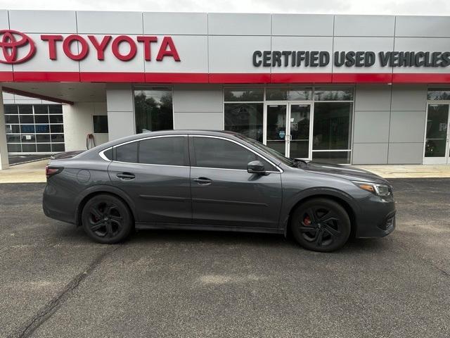 2022 subaru legacy premium