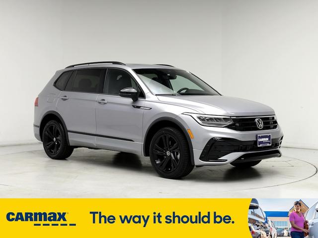 2023 volkswagen tiguan se r-line black