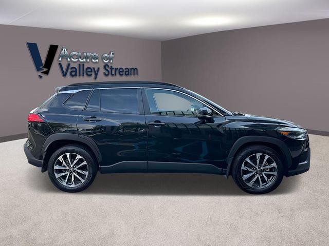 2022 toyota corolla cross xle