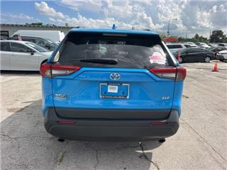 2021 Toyota RAV4 xle premium