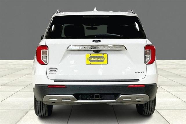2022 ford explorer xlt