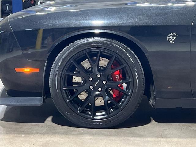 2015 dodge challenger srt hellcat
