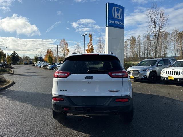 2015 jeep cherokee trailhawk