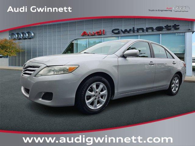 2011 toyota camry le