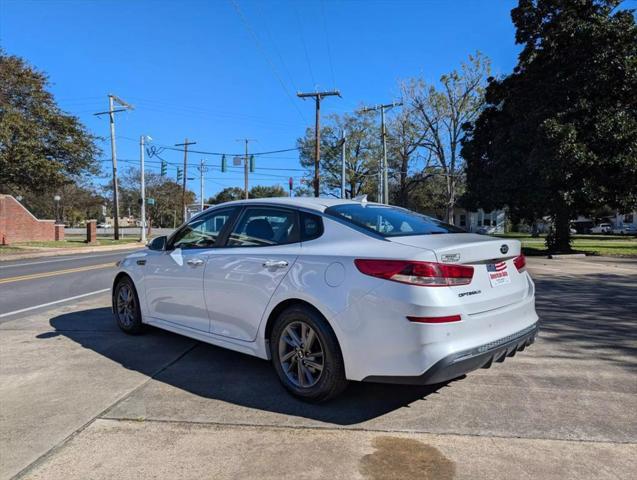 2020 kia optima lx