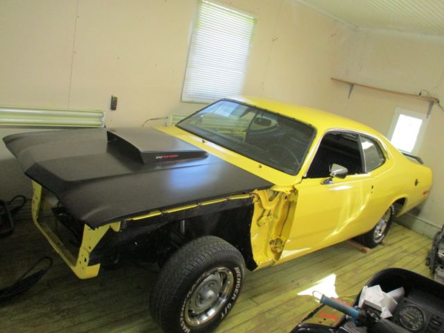 1973 plymouth duster 2 door hardtop yellow 340 clone air ps pb mopar project car