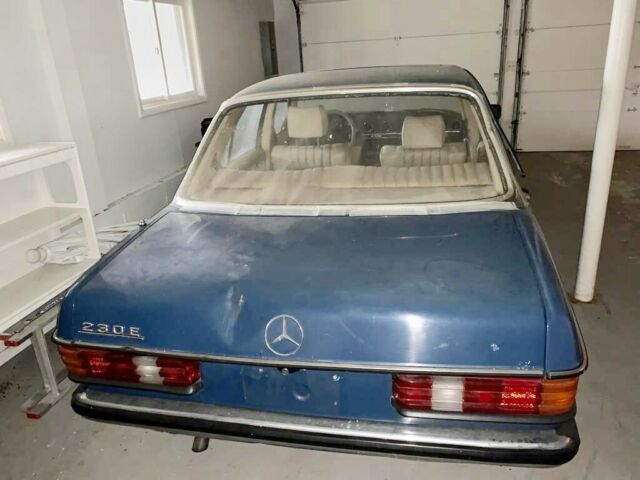 mercedes benz 230e 1981