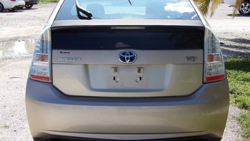 2010 toyota prius