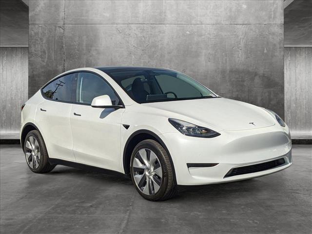 2023 tesla model y long range