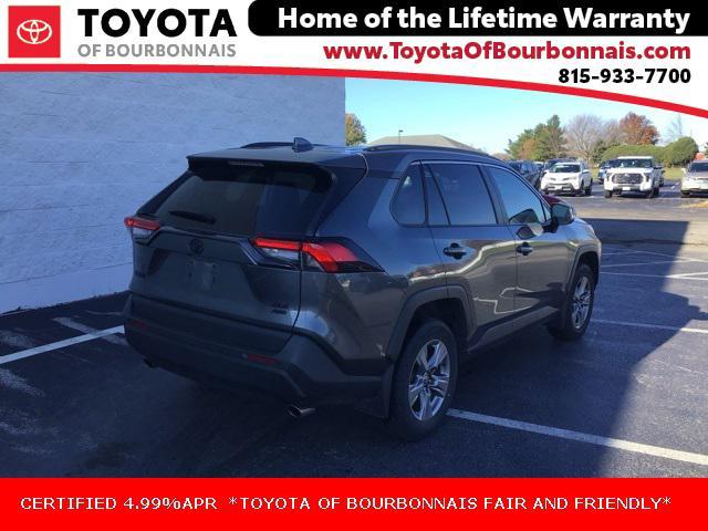 2022 toyota rav4 xle