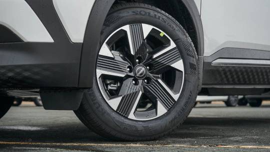 2025 Nissan Kicks