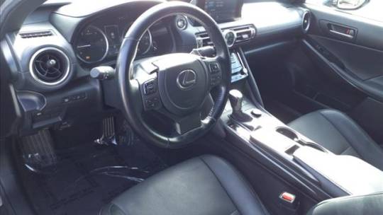 2021 Lexus IS